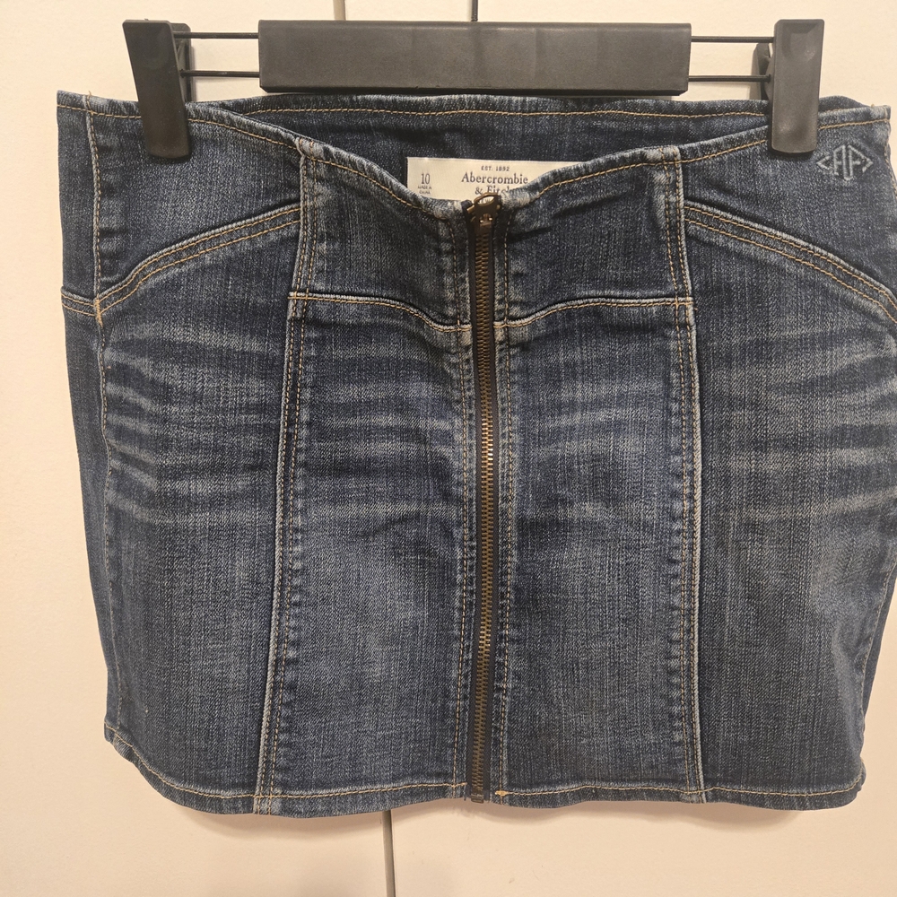 Abercrombie & Fitch 2000s Denim Mini Skirt 'Perfect Stretch' Size W 30